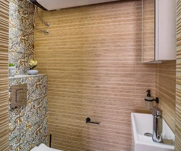 Sea Garden Heaven 2br With Free Parking Varna